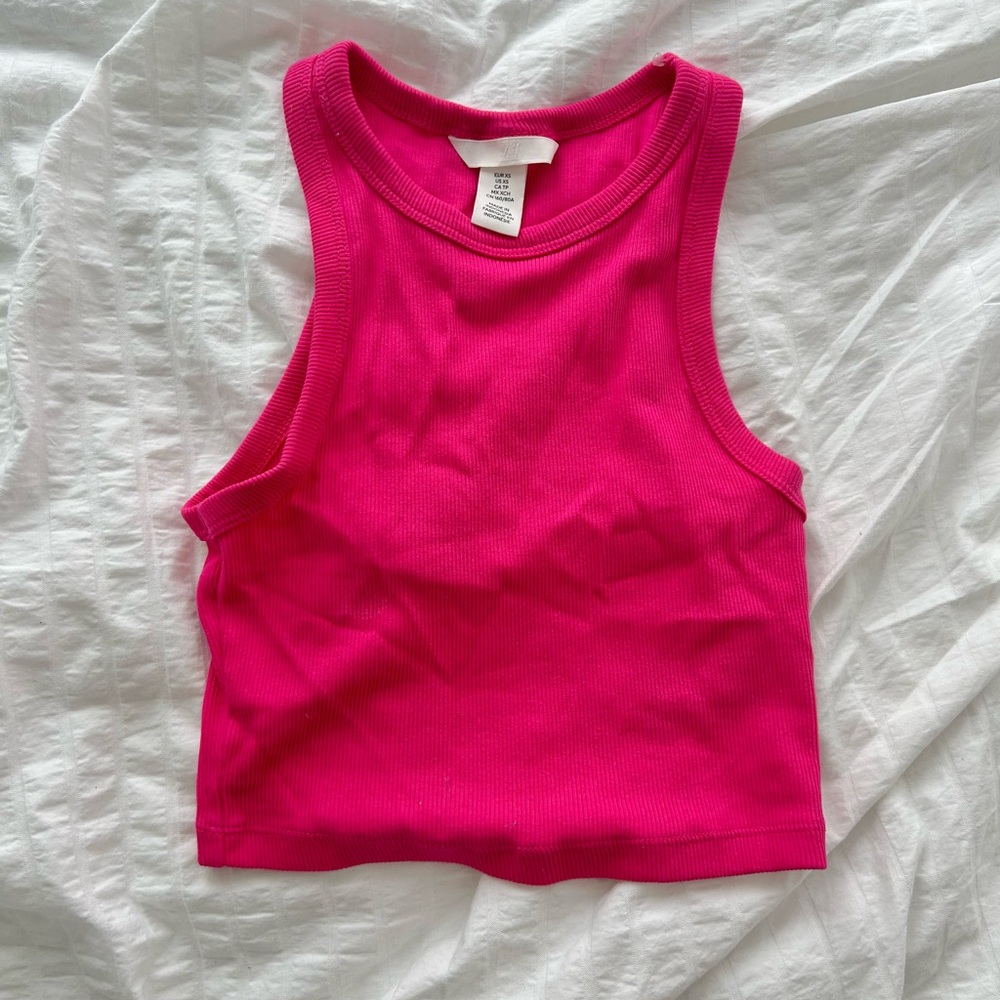 H&M hot pick crop top